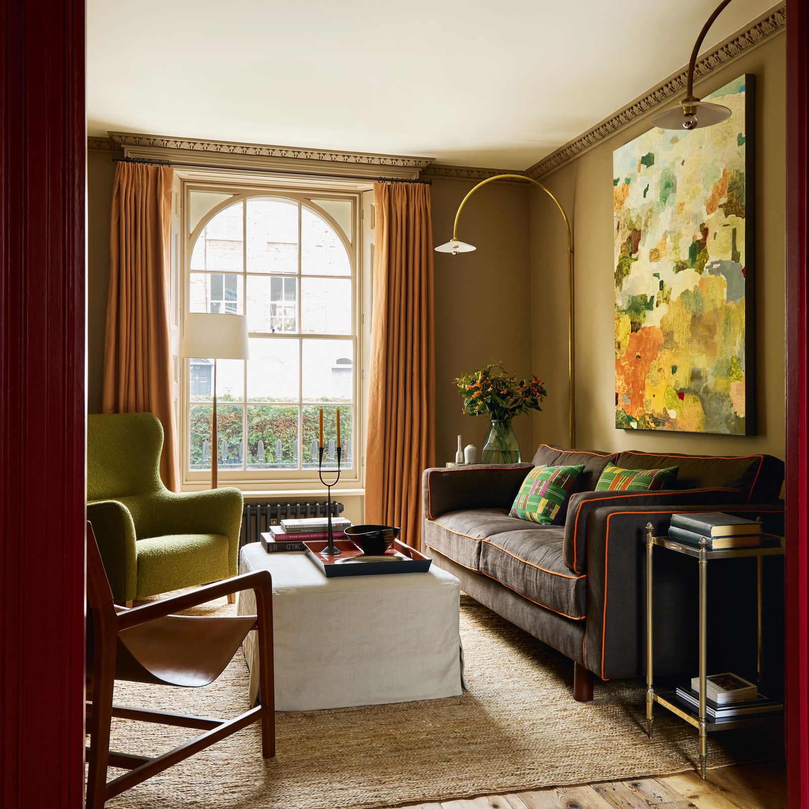 A late-Georgian house in London whose rich palette borrows from 20th-century Italian art