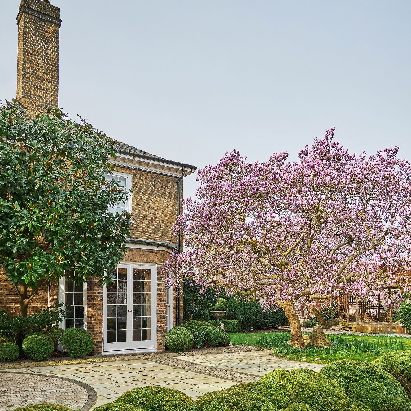 Freddie Mercury’s house is for sale for £30m - Step inside the ‘Garden Lodge’ in Kensington