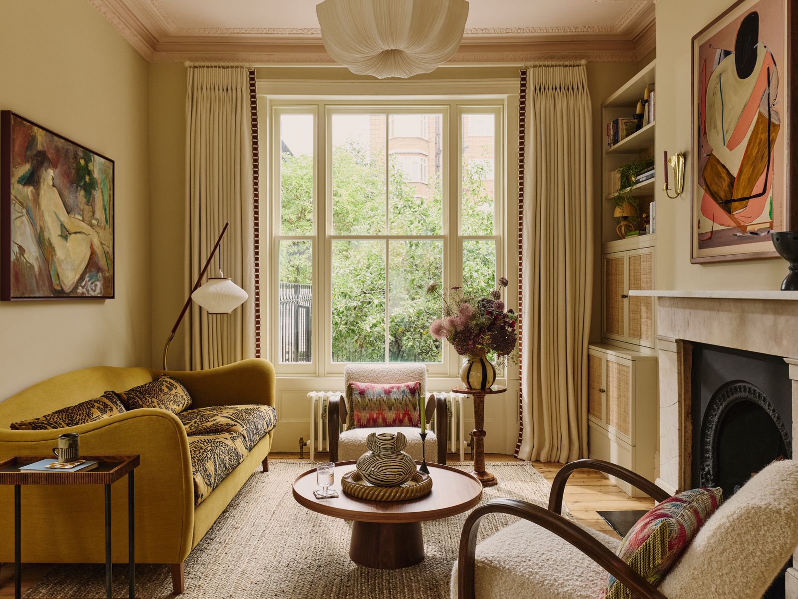 A colourful and sophisticated townhouse in the bustling borough of Hackney