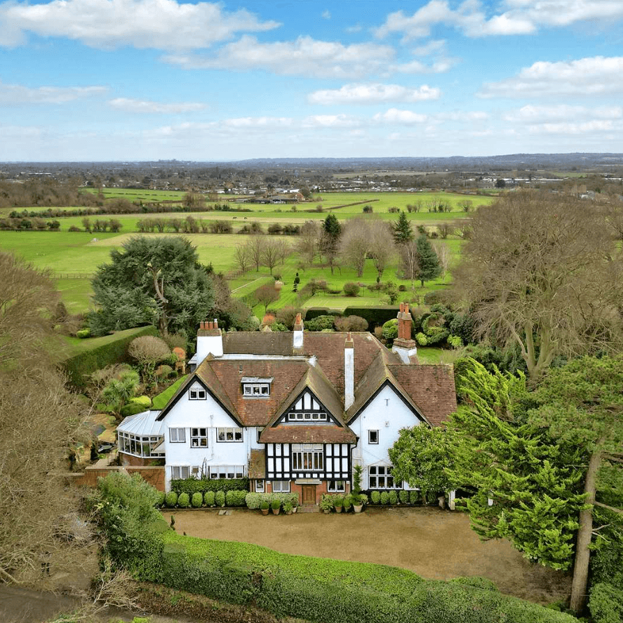 Sir Terry Wogan’s exceptional Arts and Crafts-style house in Buckinghamshire is still for sale – see inside